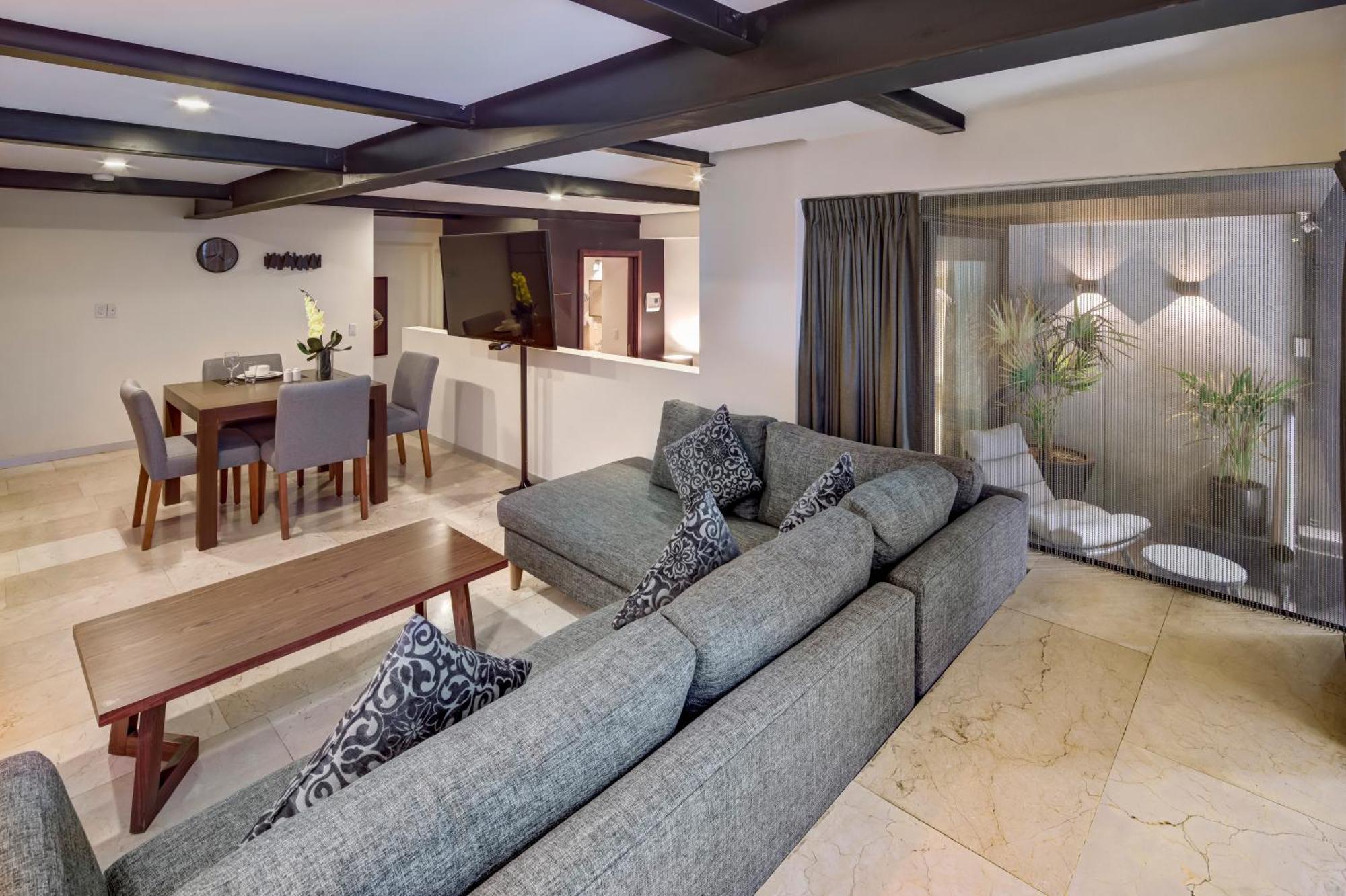 Mx Grand (adults Only) Aparthotel